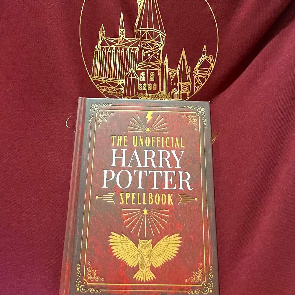 The Unofficial Harry Potter Spell Book